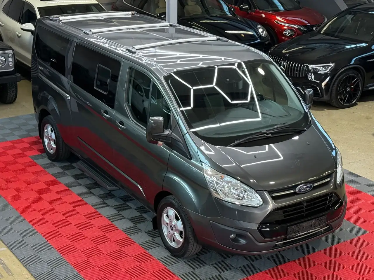 Ford Tourneo Custom