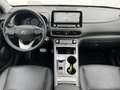 Hyundai KONA EV Premium 64 kWh Automaat / Warmtepomp / 3 Fase l Grijs - thumbnail 2