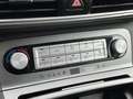 Hyundai KONA EV Premium 64 kWh Automaat / Warmtepomp / 3 Fase l Grijs - thumbnail 18
