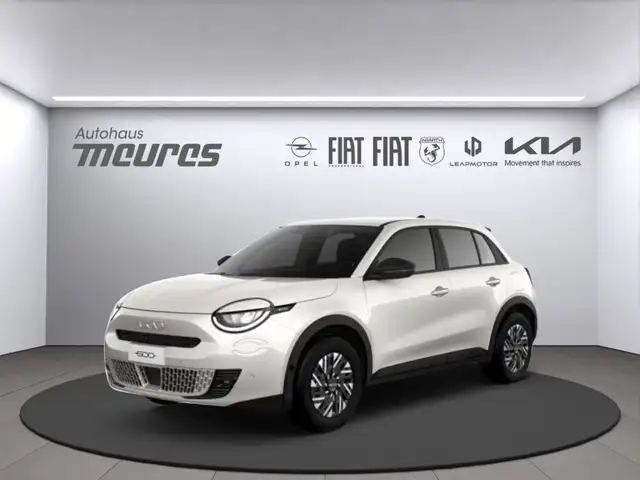 Fiat 600 Hybrid, 1.2 T3 (110 PS), DCT, LED, 10.25'' Navi, T