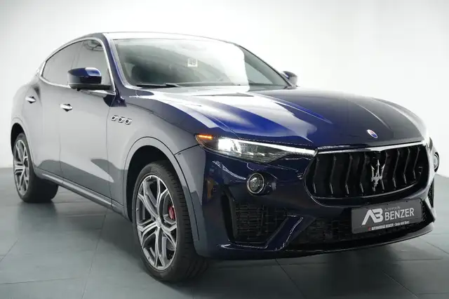 Maserati Gransport view 2