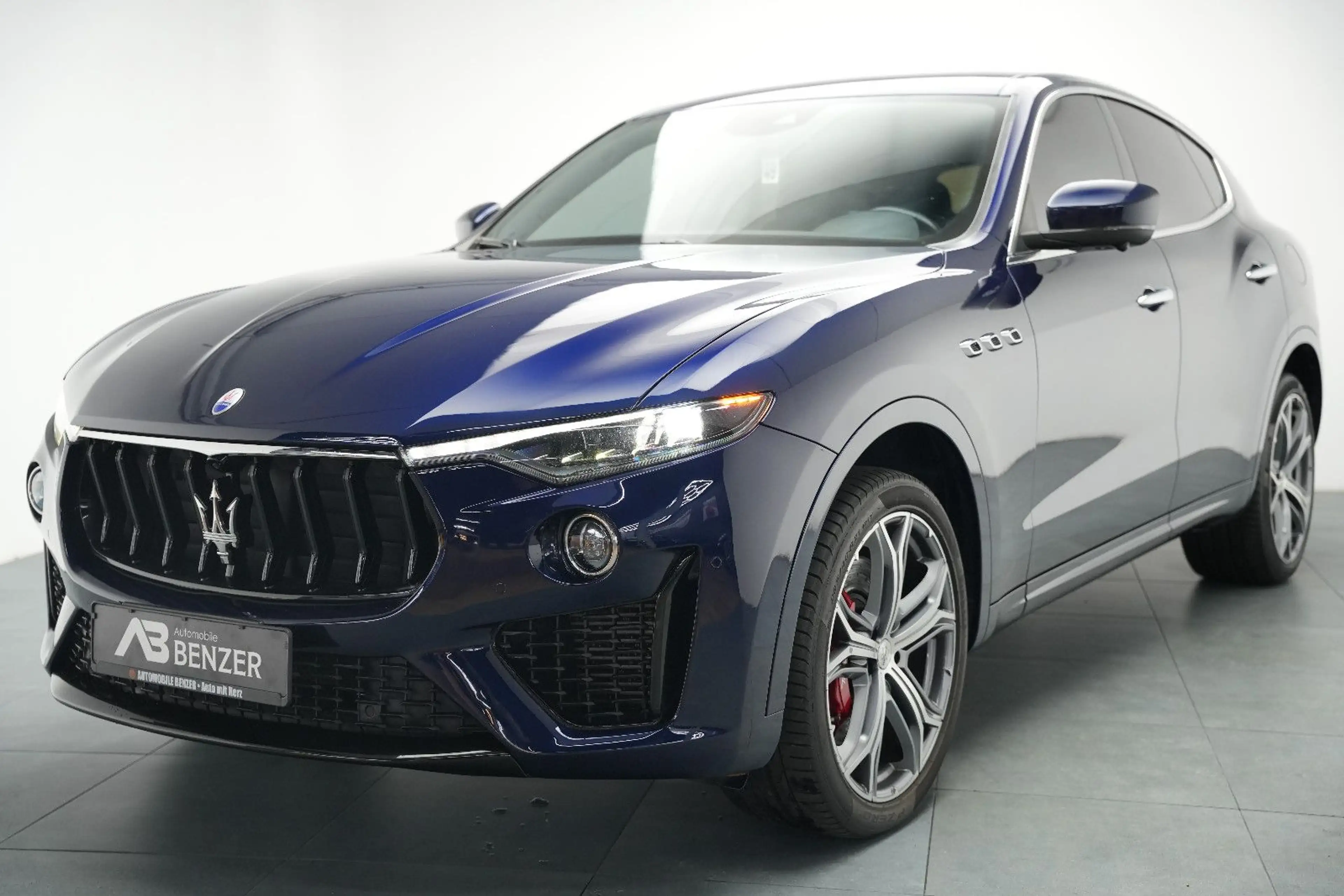 Maserati Levante Diesel/GRANSPORT/LED/360°/MEMORY — photo 4