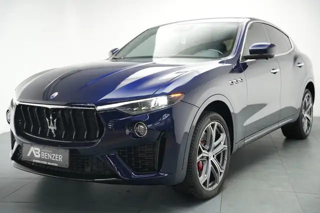 Maserati Gransport view 4