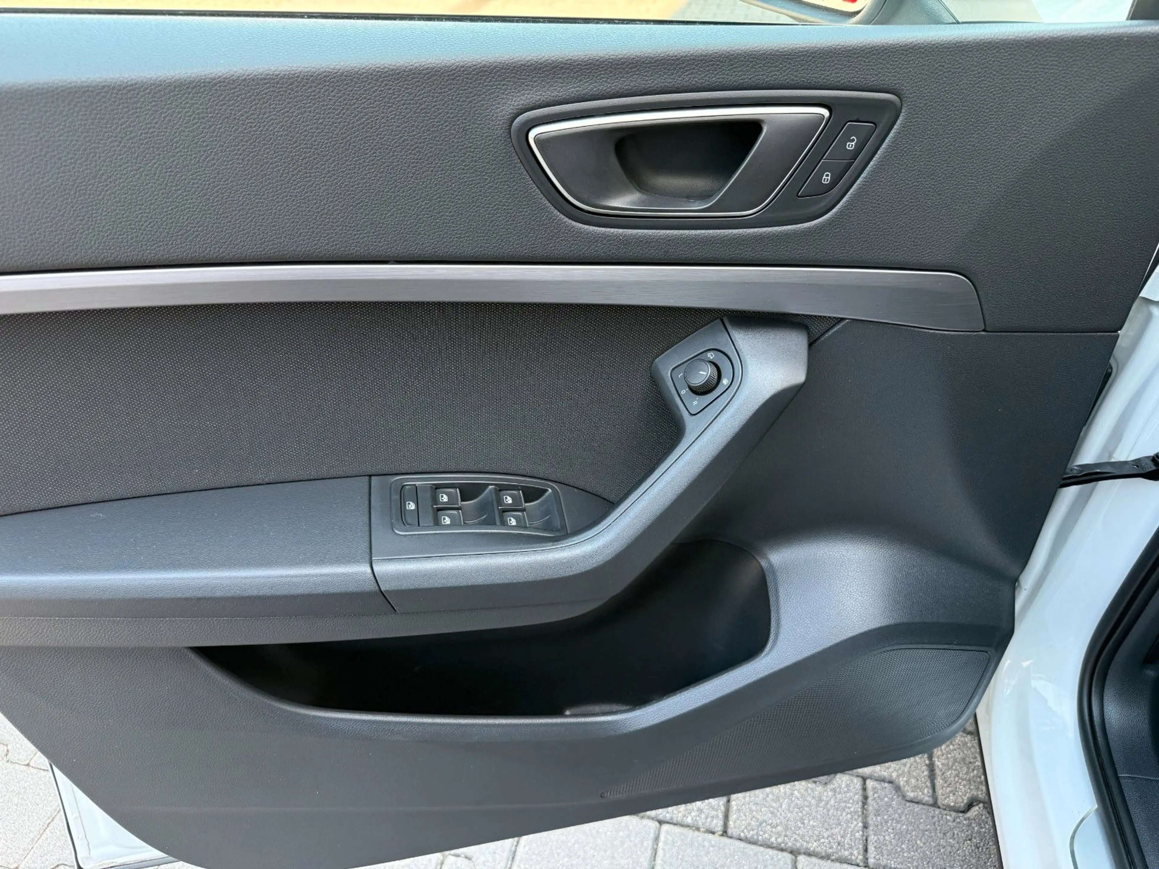 SEAT Ateca FR 2.0 TDI DSG LED/AHK/VIRTUAL/1HAND — photo 11