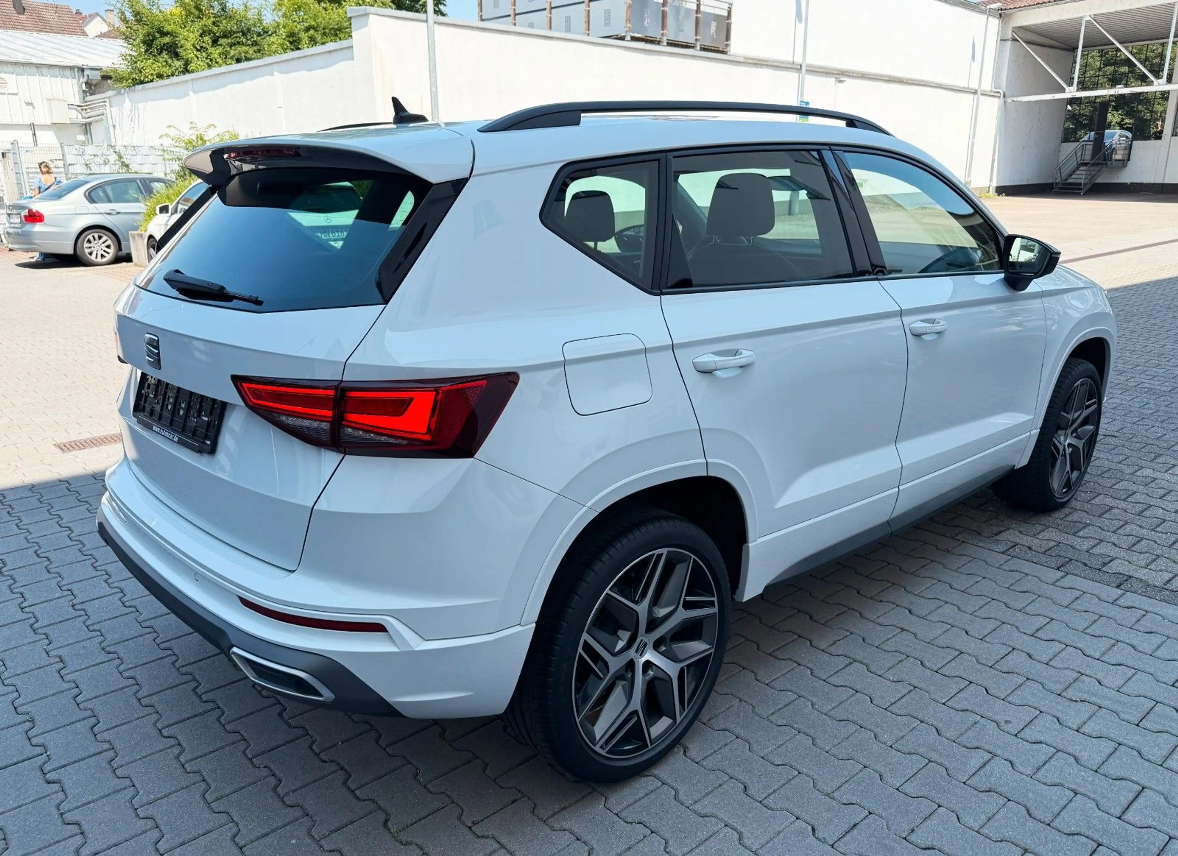 SEAT Ateca FR 2.0 TDI DSG LED/AHK/VIRTUAL/1HAND — photo 5