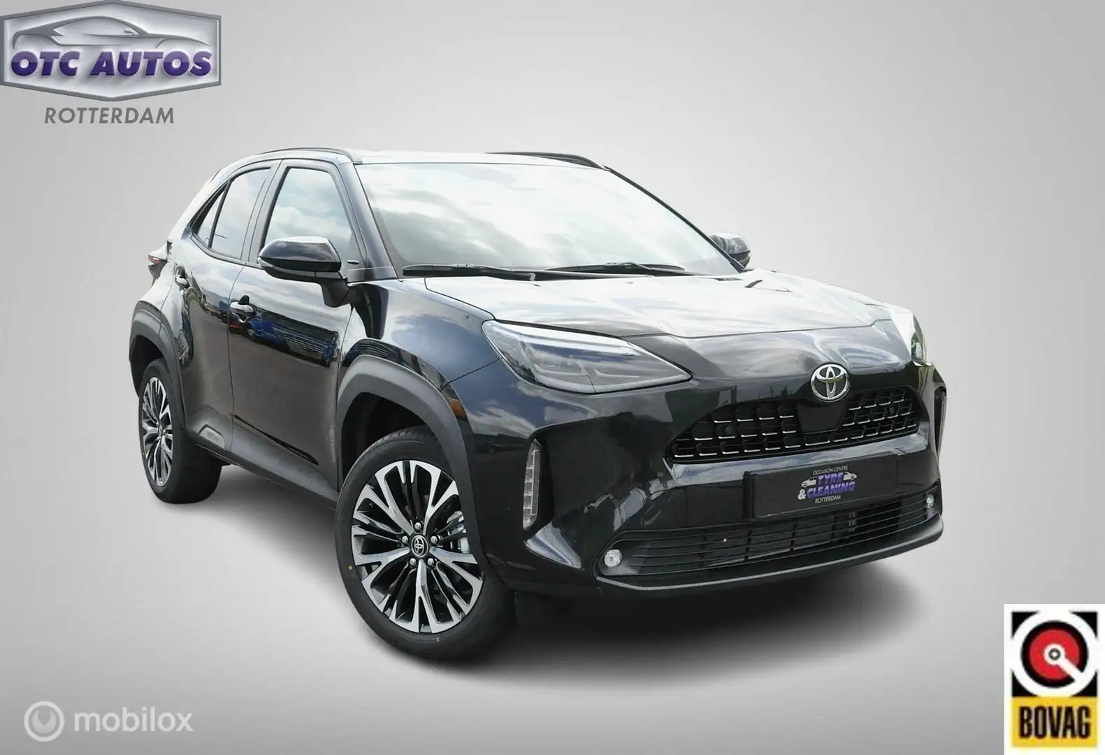 Toyota Yaris Cross 1.5 Hybrid 130 Launch Edition lederen bekleding en Zwart - 2