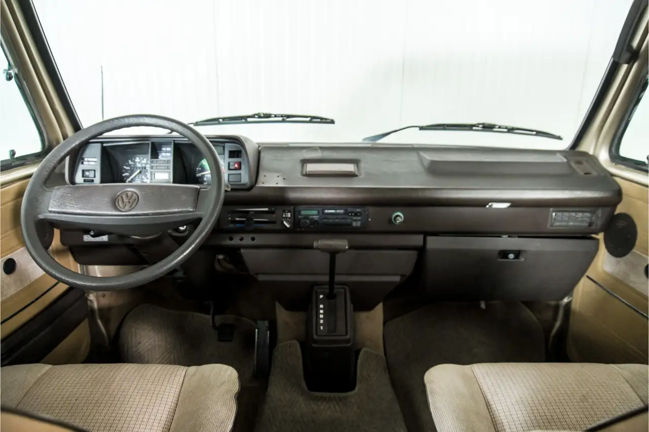 Volkswagen Vanagon 2.0 injectie automaat, foto 7