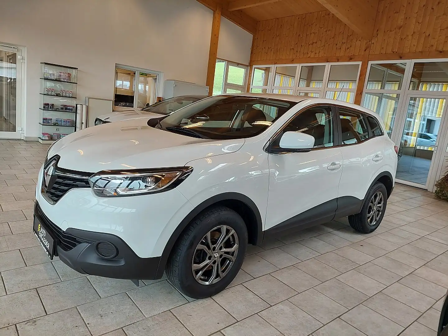 Renault Kadjar Energy TCe 130 6-Gang Life Wit - 2