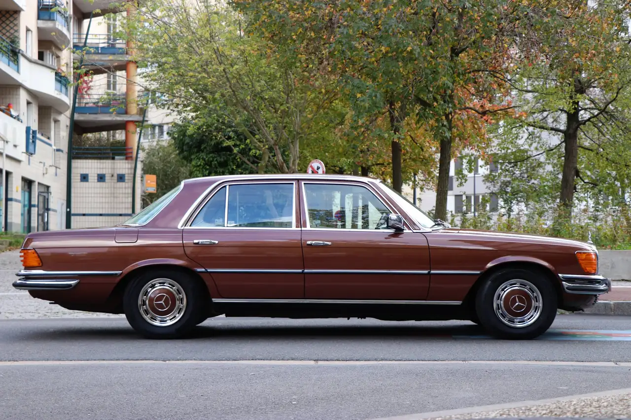 Mercedes-Benz 280
