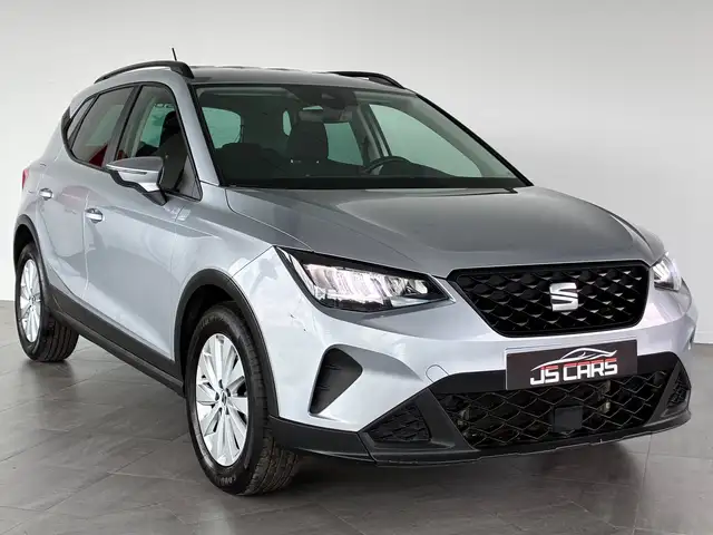 Seat Arona view 8