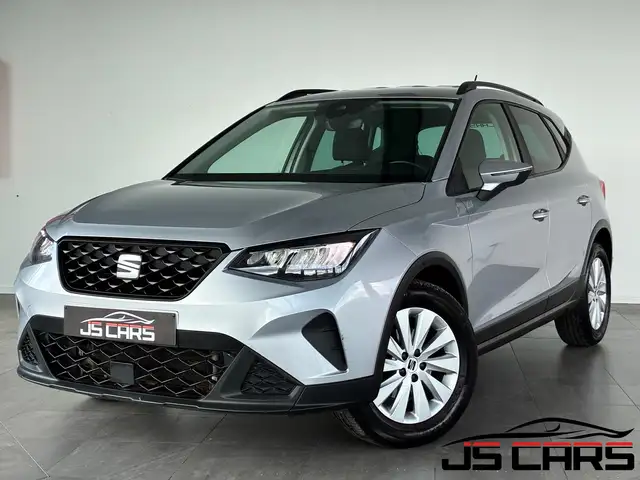 Seat Arona main image