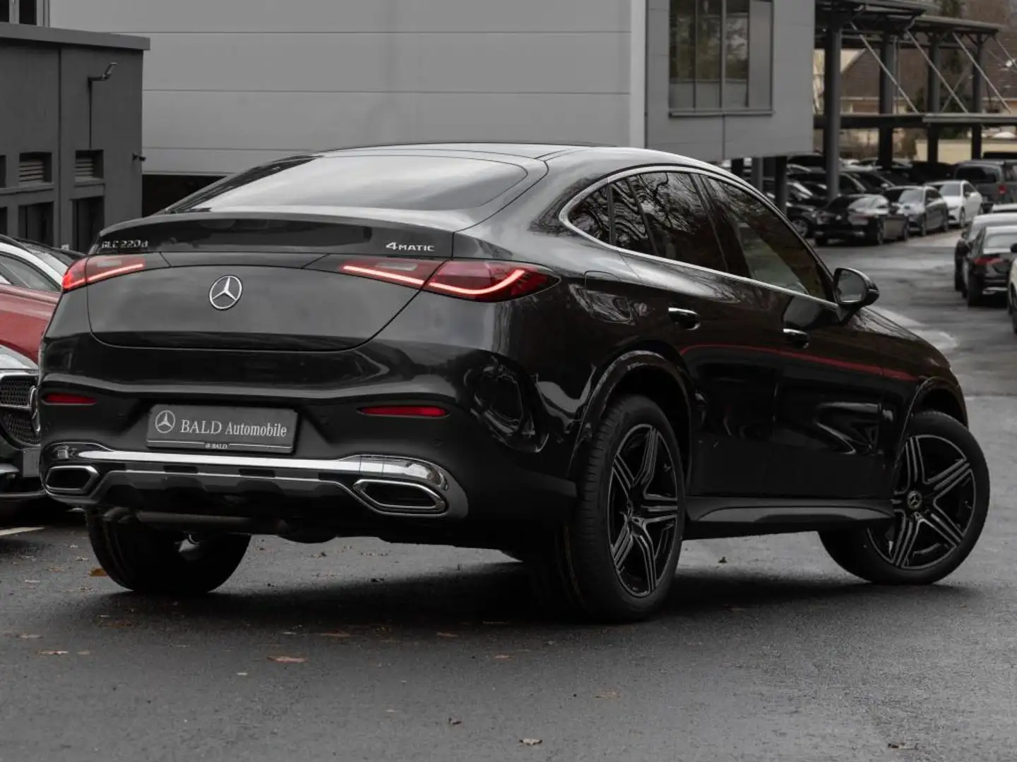 Mercedes-Benz GLC 220 d 4M Coupé AMG/Digital/Pano/AHK/Memo/20" Gris - 2