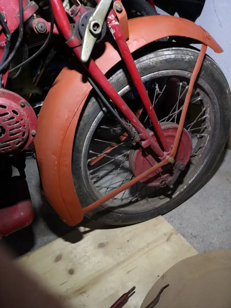 Moto Guzzi Superalce alce Red - 2