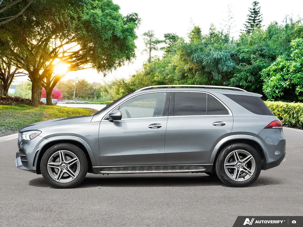 Mercedes-Benz GLE снимка Mercedes-Benz GLE