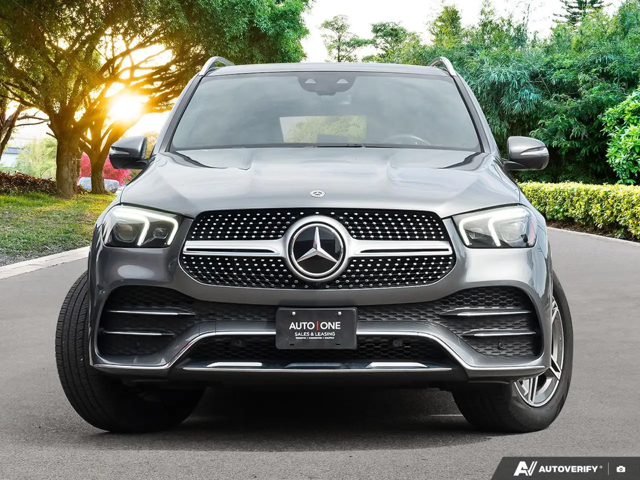 Mercedes-Benz GLE снимка Mercedes-Benz GLE