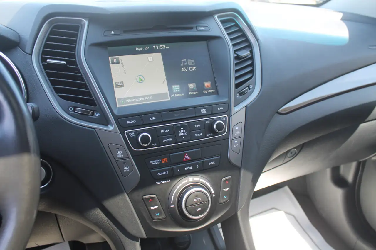 Hyundai SANTA FE снимка Hyundai SANTA FE