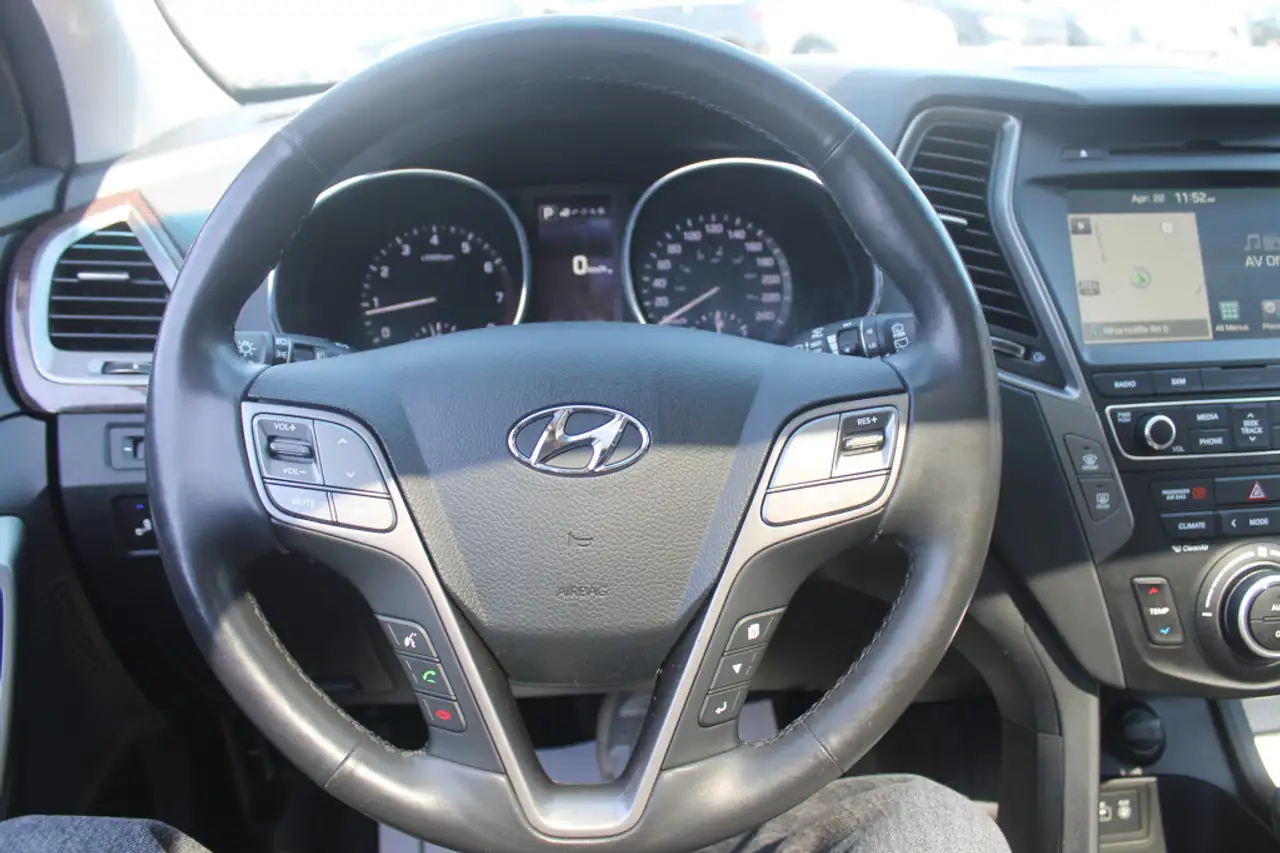 Hyundai SANTA FE снимка Hyundai SANTA FE