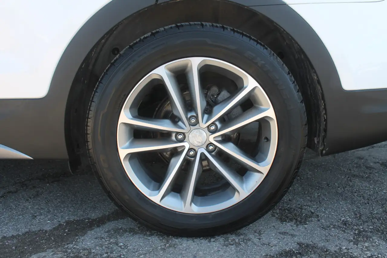 Hyundai SANTA FE снимка Hyundai SANTA FE