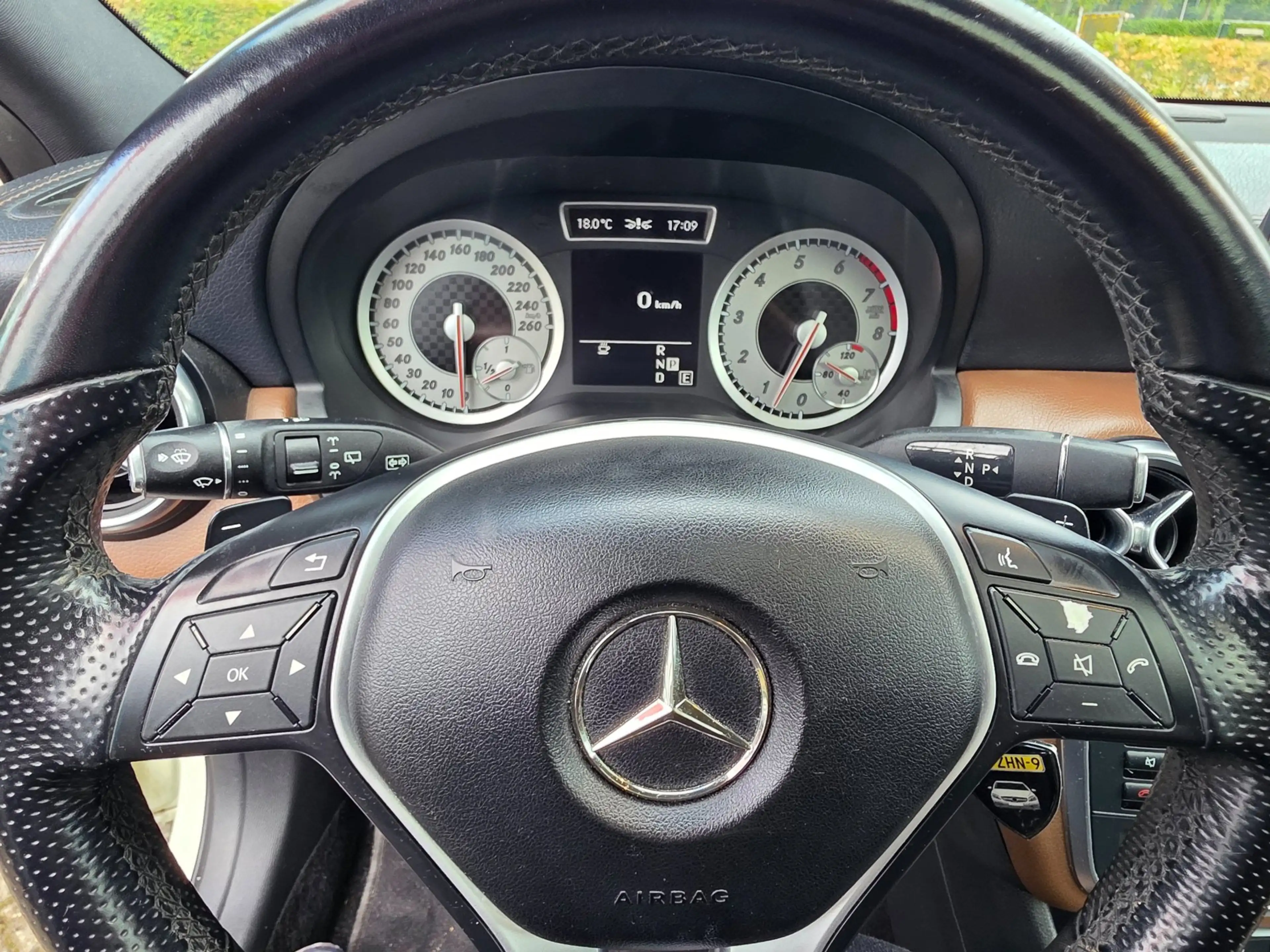 Mercedes-Benz A 200 Ambition Automaat Panorama dak leerbekeleding memo — photo 10