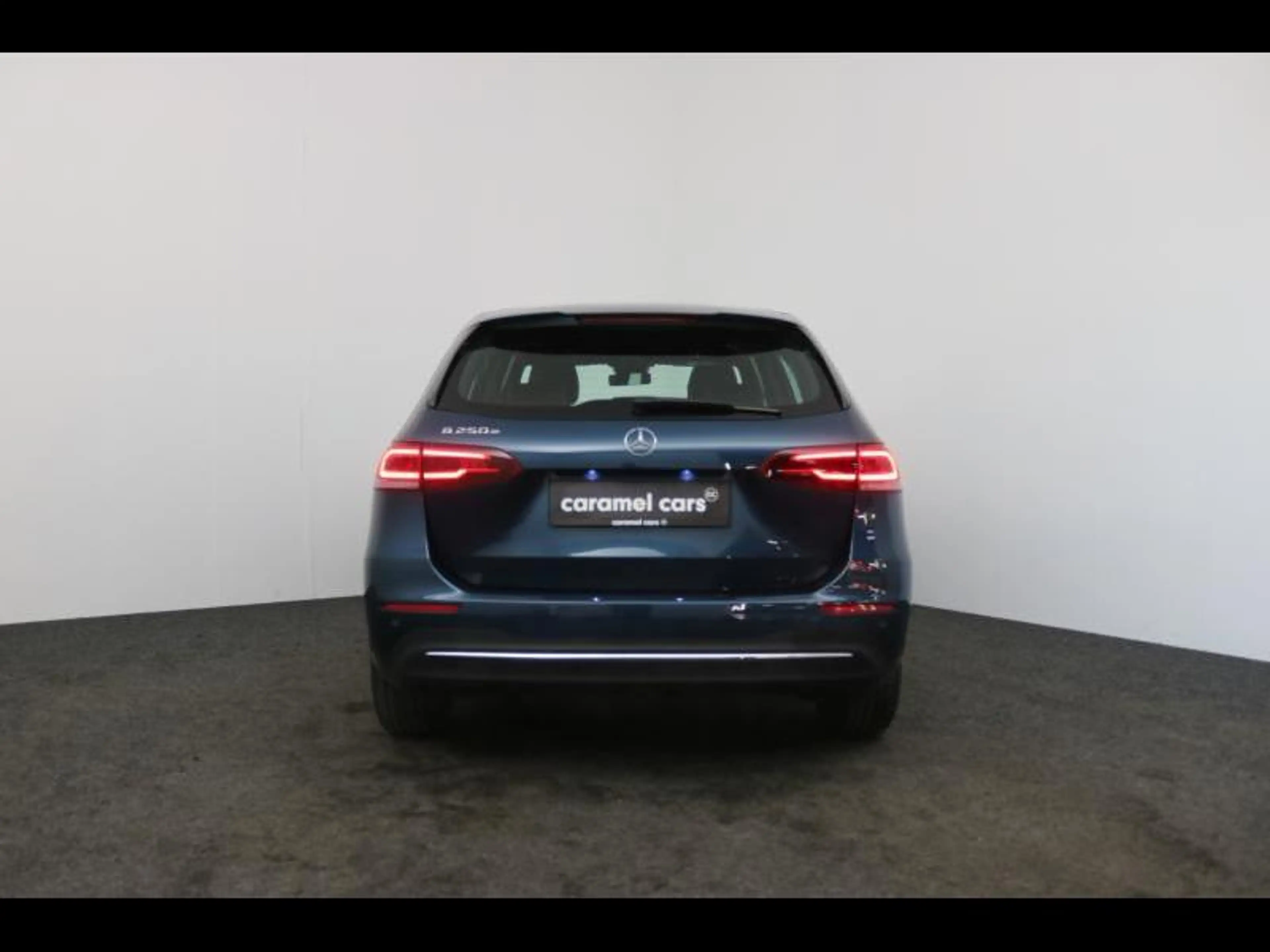 Mercedes-Benz B 250 B250e PHEV AUTOMAAT *CARPLAY*CAMERA+SENSOREN*DAB*G — photo 5