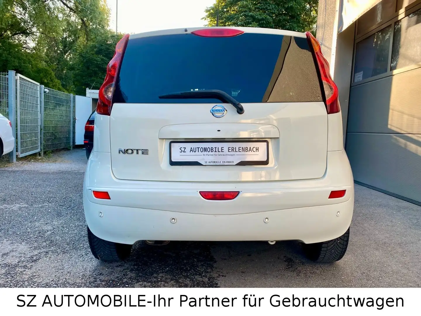 Nissan Note 1.6 I-Way+,NAVIGATION,AUX,USB,AUTOMATIK Blanc - 2