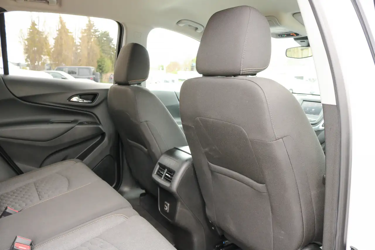 Chevrolet Equinox снимка Chevrolet Equinox