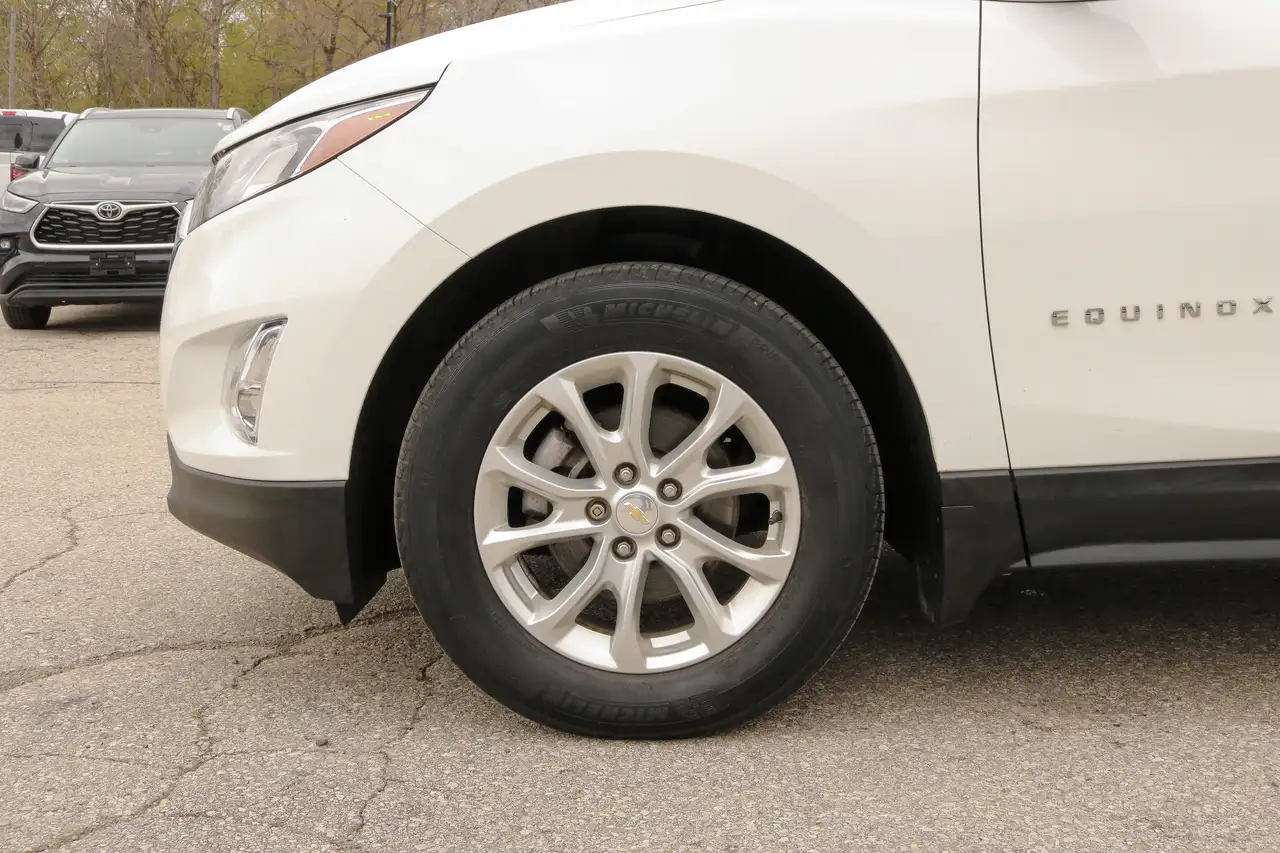 Chevrolet Equinox снимка Chevrolet Equinox
