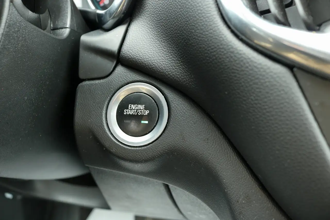 Chevrolet Equinox снимка Chevrolet Equinox