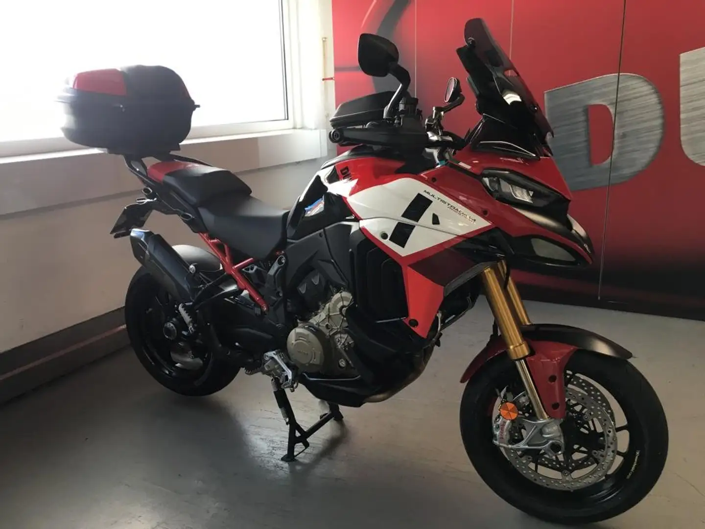 Ducati Multistrada V4 Pikes Peak - 1
