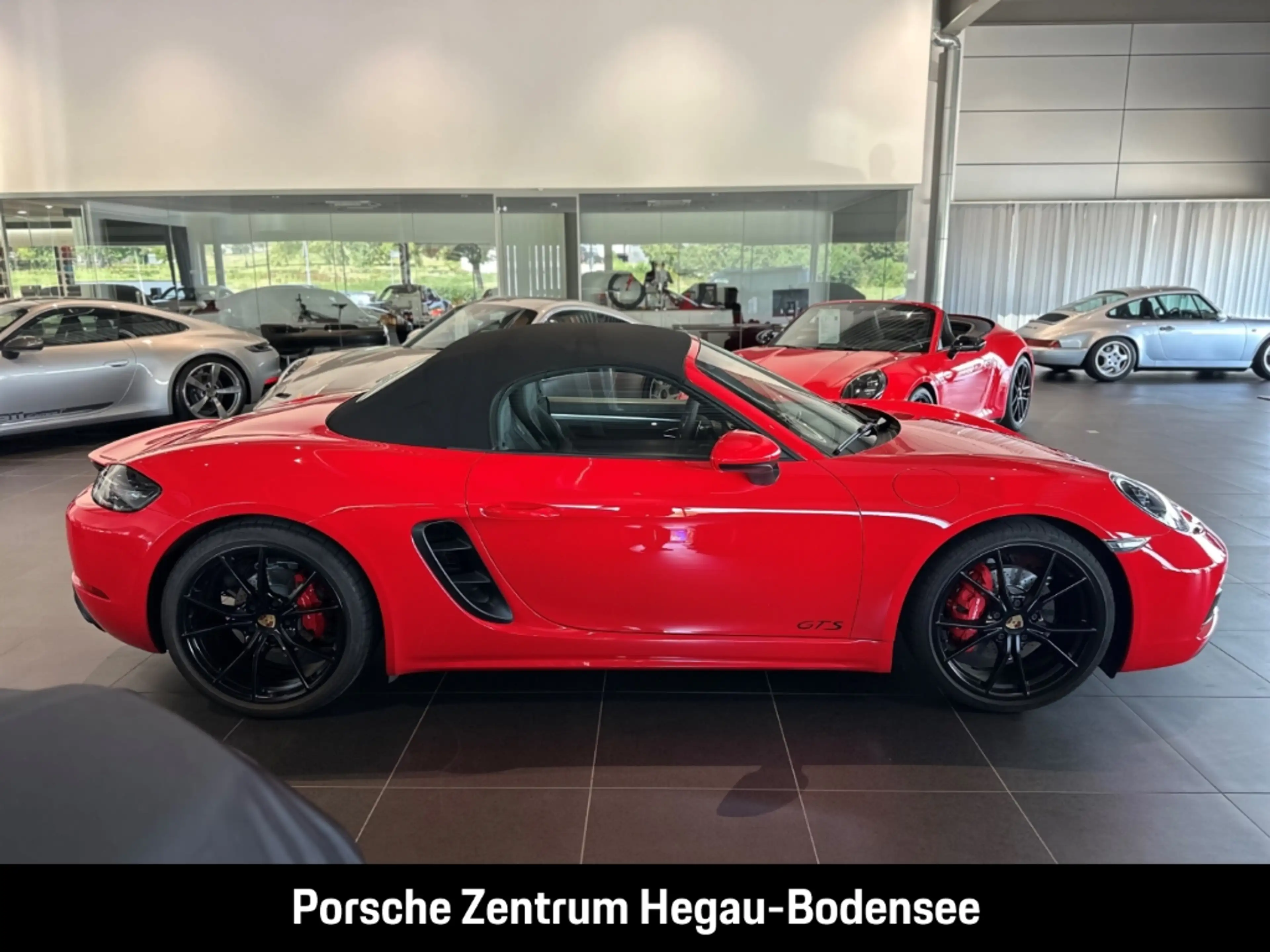Porsche Boxster 718 GTS — photo 13
