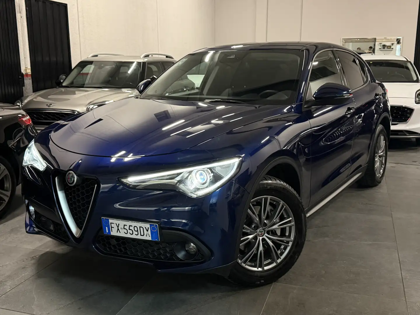 Alfa Romeo Stelvio 2.2 t Executive Q4 210cv auto my19 - 1