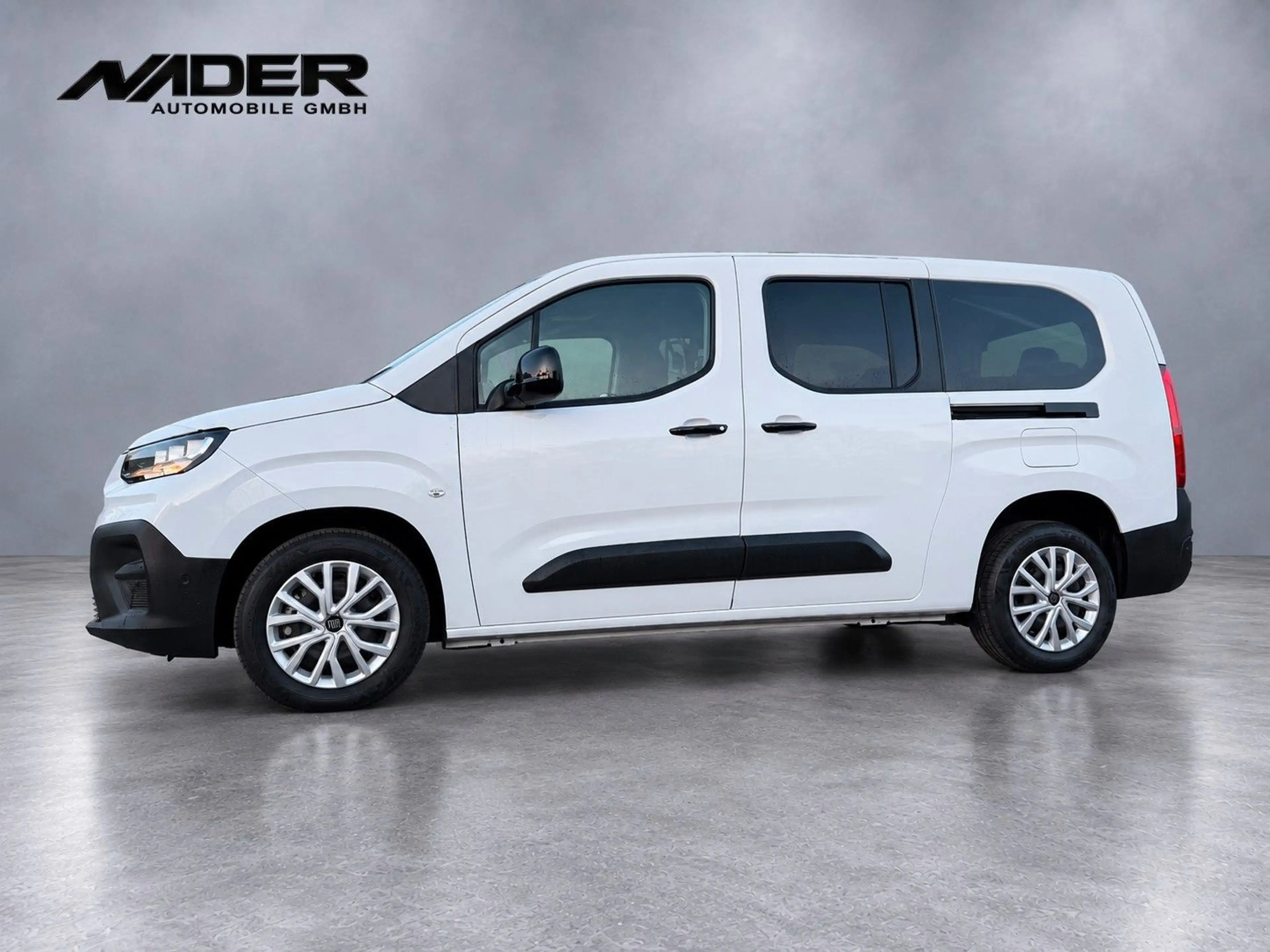 Fiat Doblo Maxi Kombi Family | Automatik | 7-Sitzer — photo 5