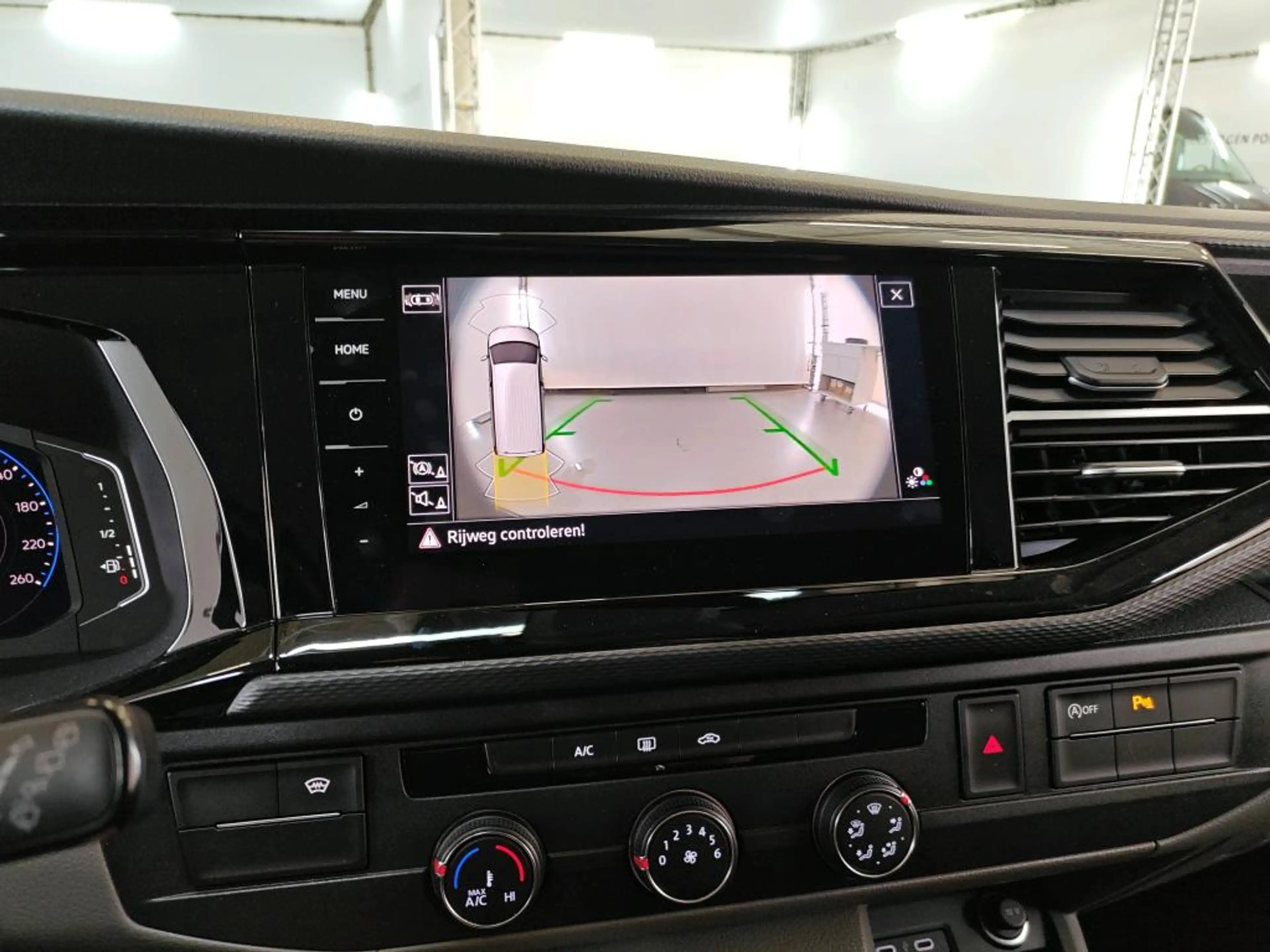 Volkswagen T6.1 Transporter 2.0 TDI 204pk L2H1 30 Dubbele Cabine DSG Automaat — photo 13