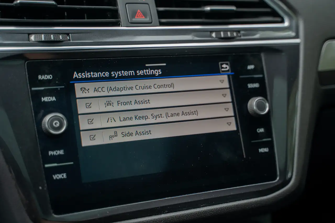 Volkswagen Tiguan снимка Volkswagen Tiguan