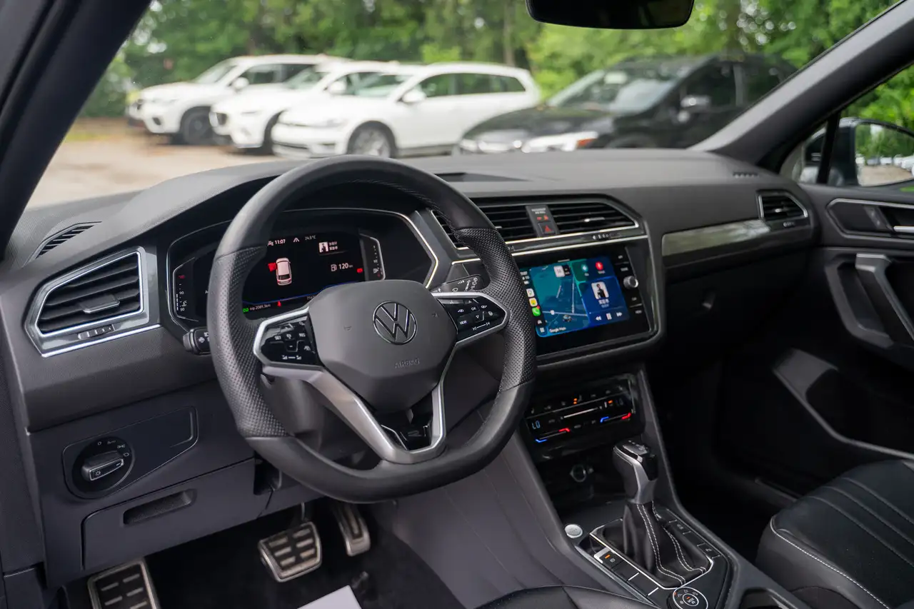 Volkswagen Tiguan снимка Volkswagen Tiguan