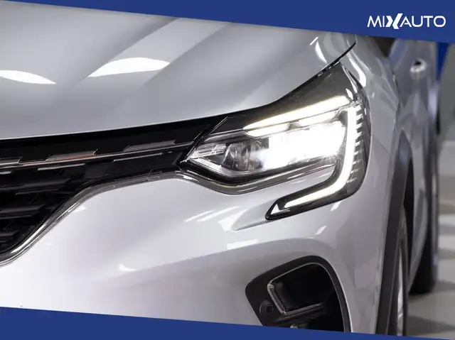 Renault Captur view 10