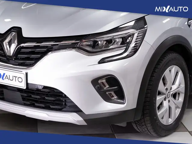 Renault Captur view 9