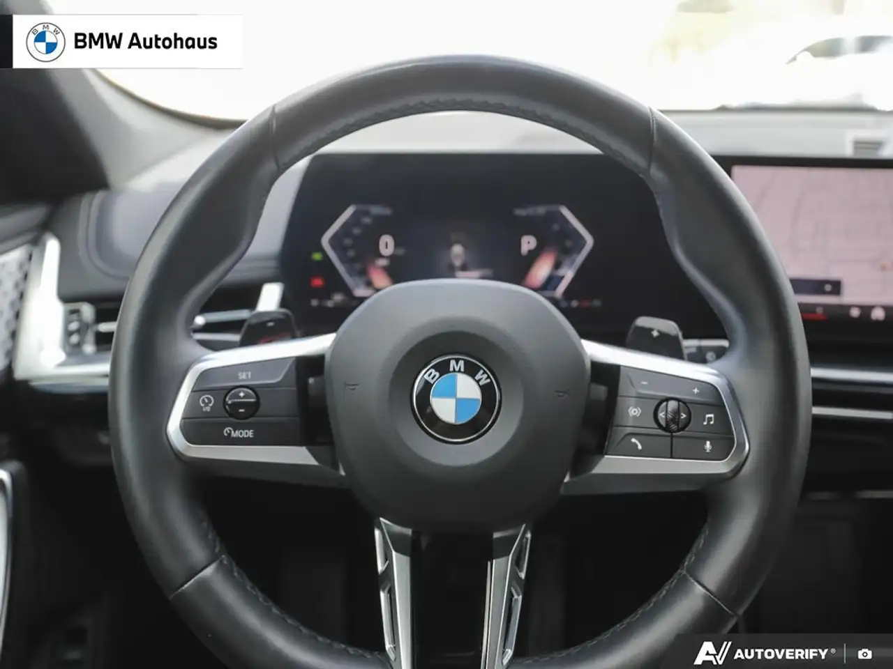 BMW X1 photo BMW X1