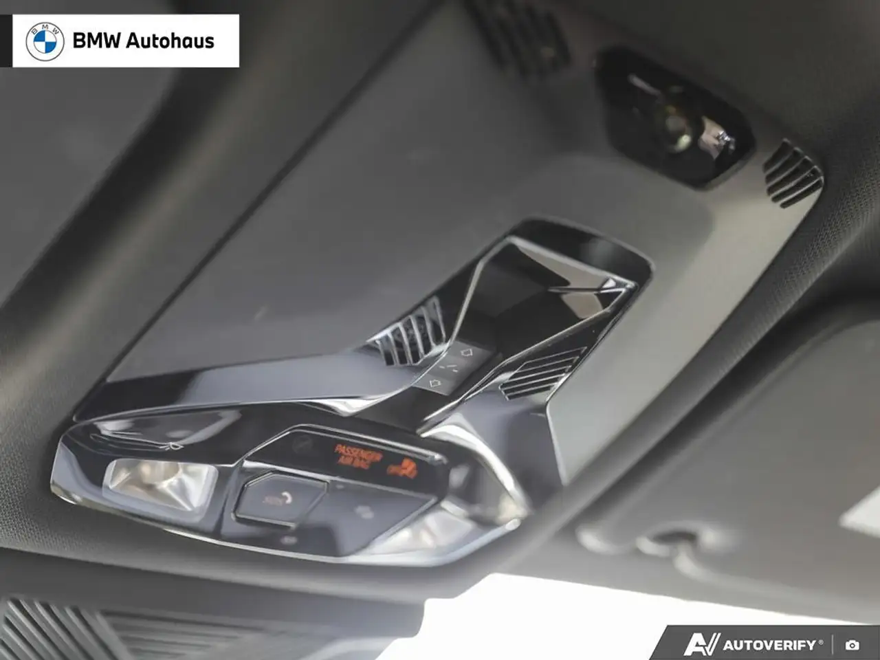 BMW X1 photo BMW X1
