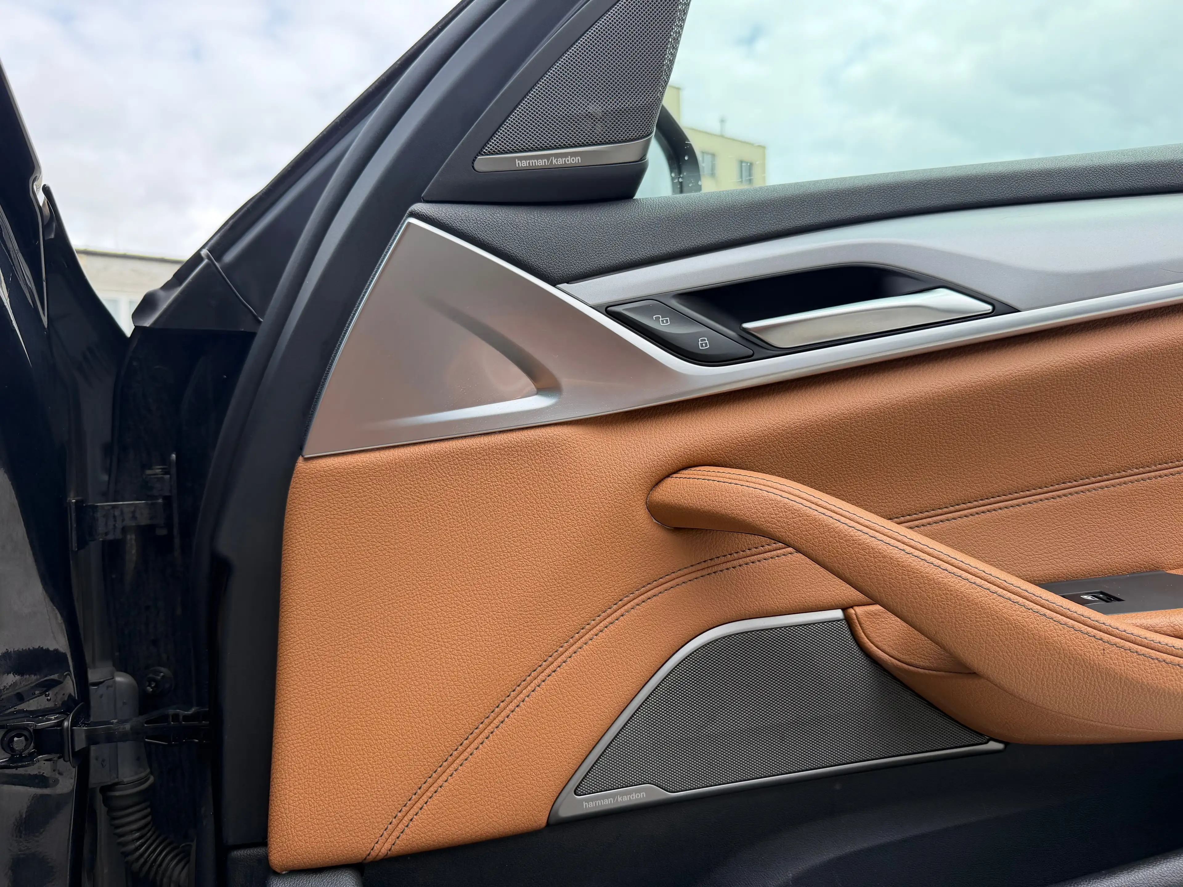 BMW 518 dA Touring AdBlue Harman/Kardon — photo 10