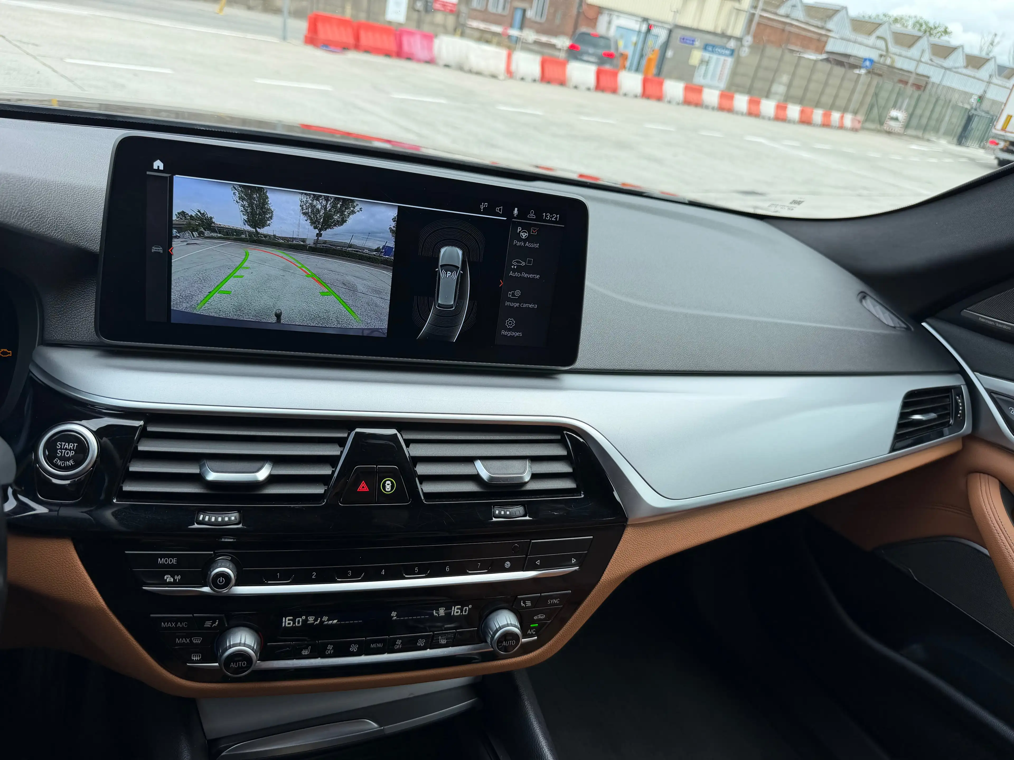 BMW 518 dA Touring AdBlue Harman/Kardon — photo 13
