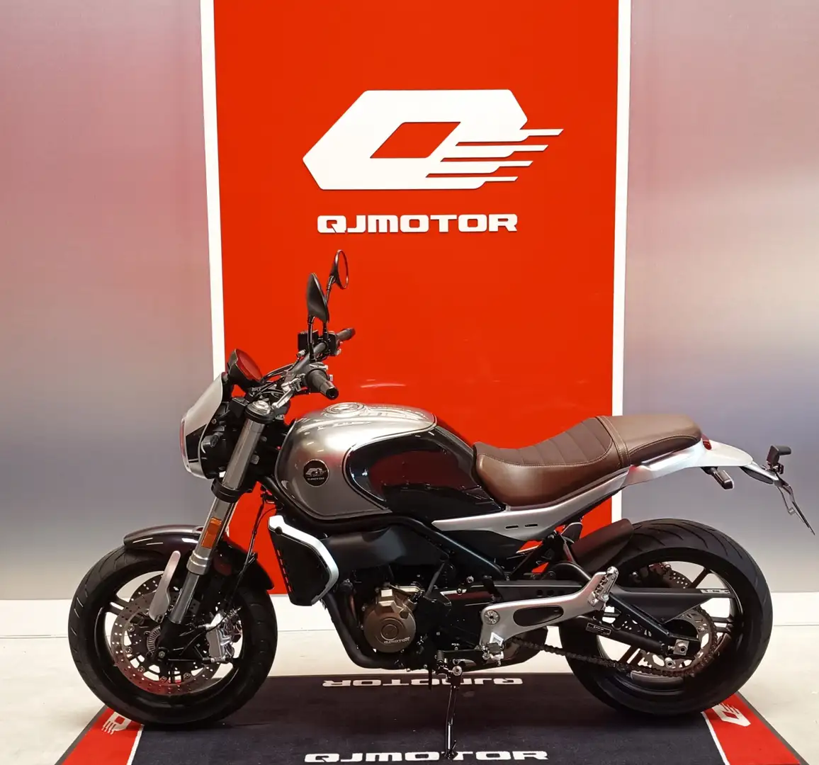 QJ Motor SRV 550 Grau - 1