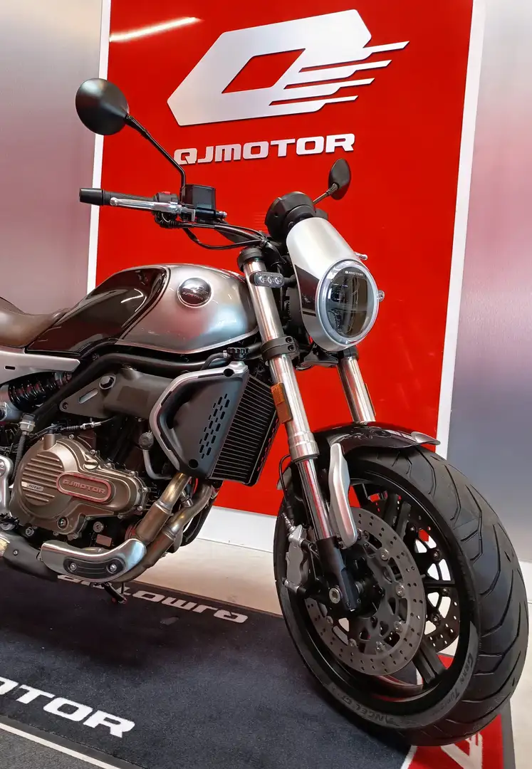 QJ Motor SRV 550 Szürke - 2