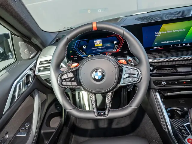 BMW M4 view 10