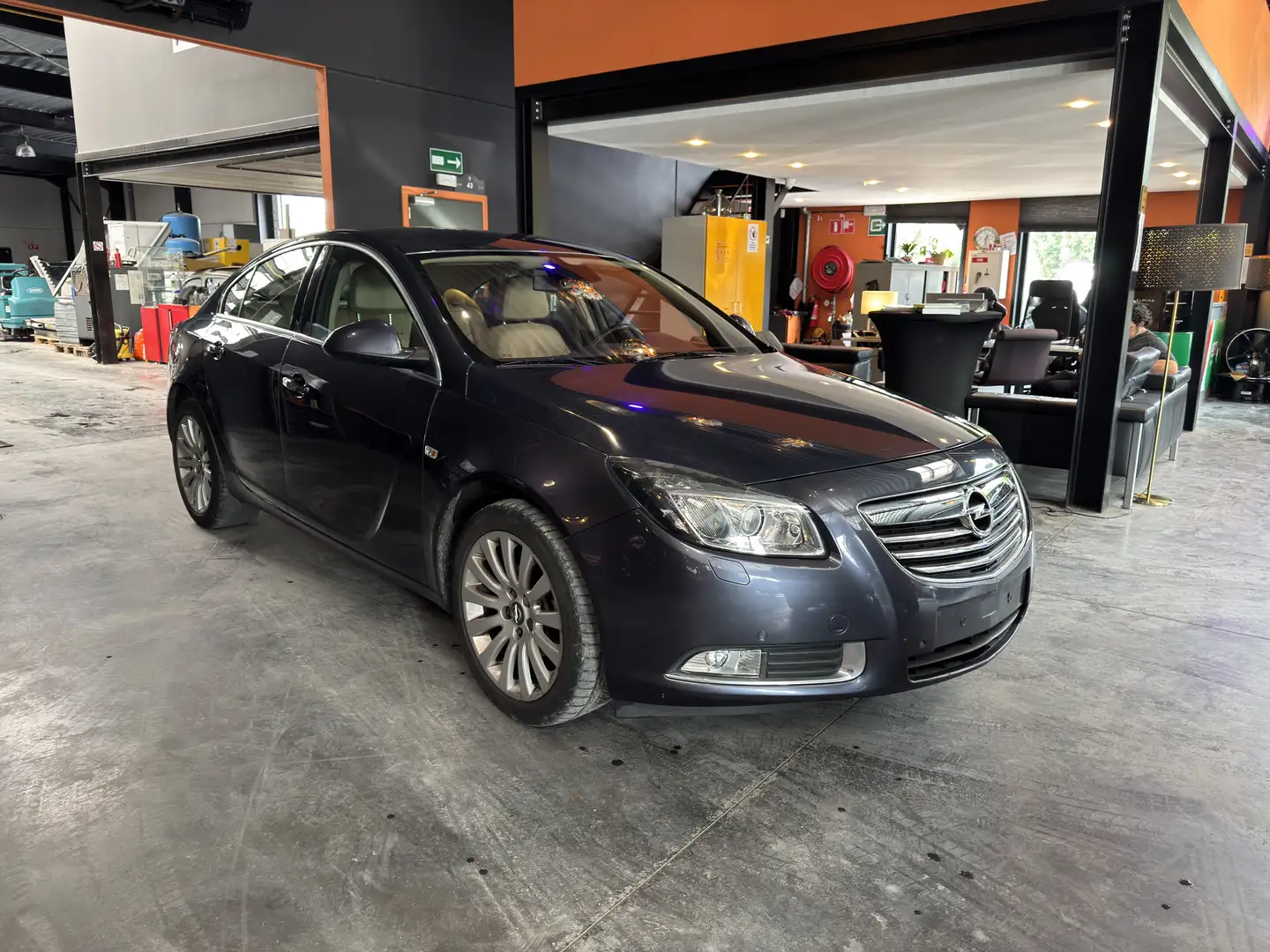 Opel Insignia 2.0 CDTi Cosmo DPF/12 MOIS DE GARANTIE Bleu - 1