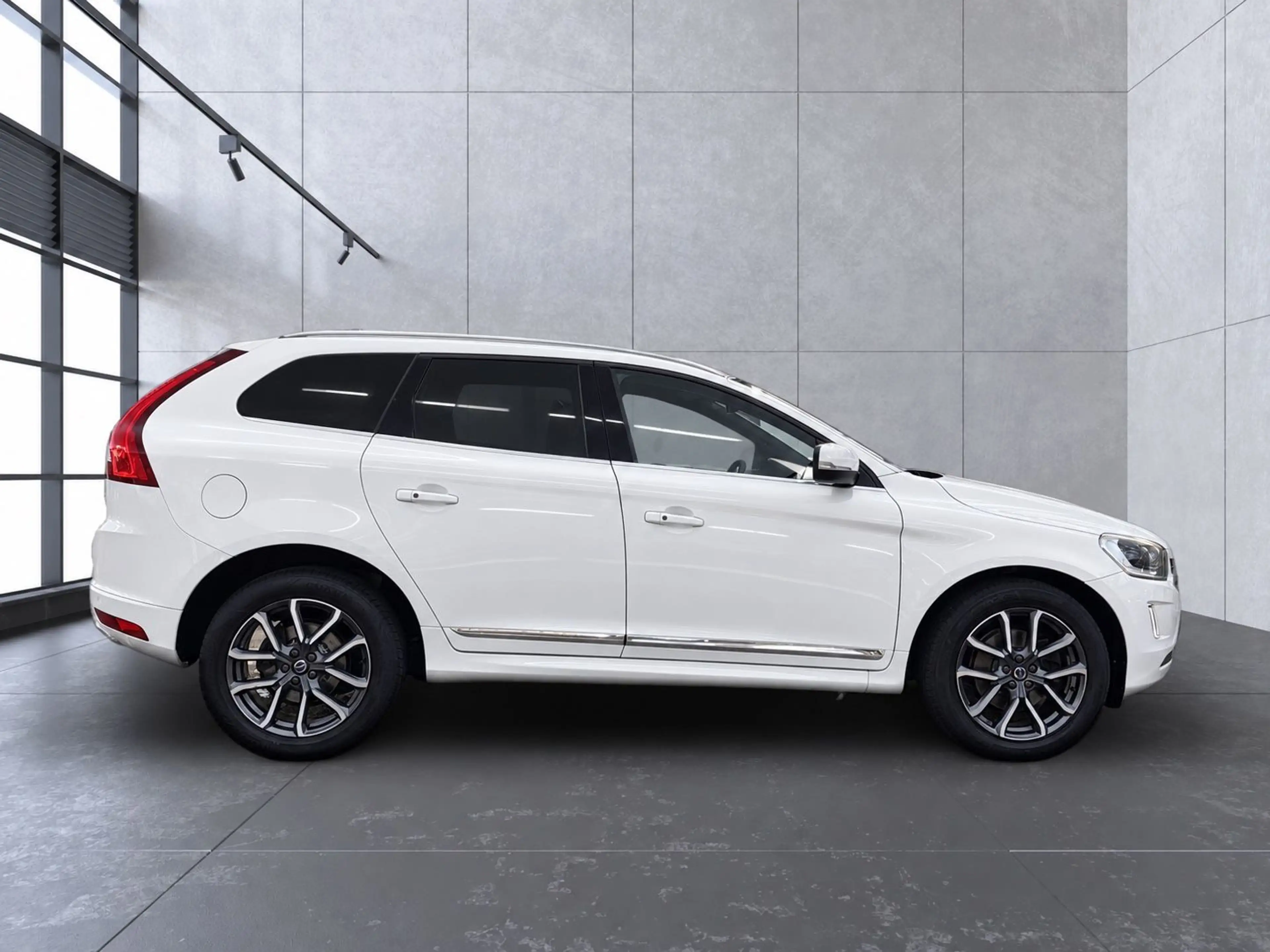 Volvo XC60 D5 AWD Summum, Leder, Navi, Panorama, ACC — photo 6