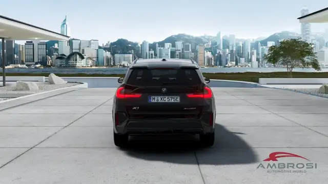 BMW X1 view 5