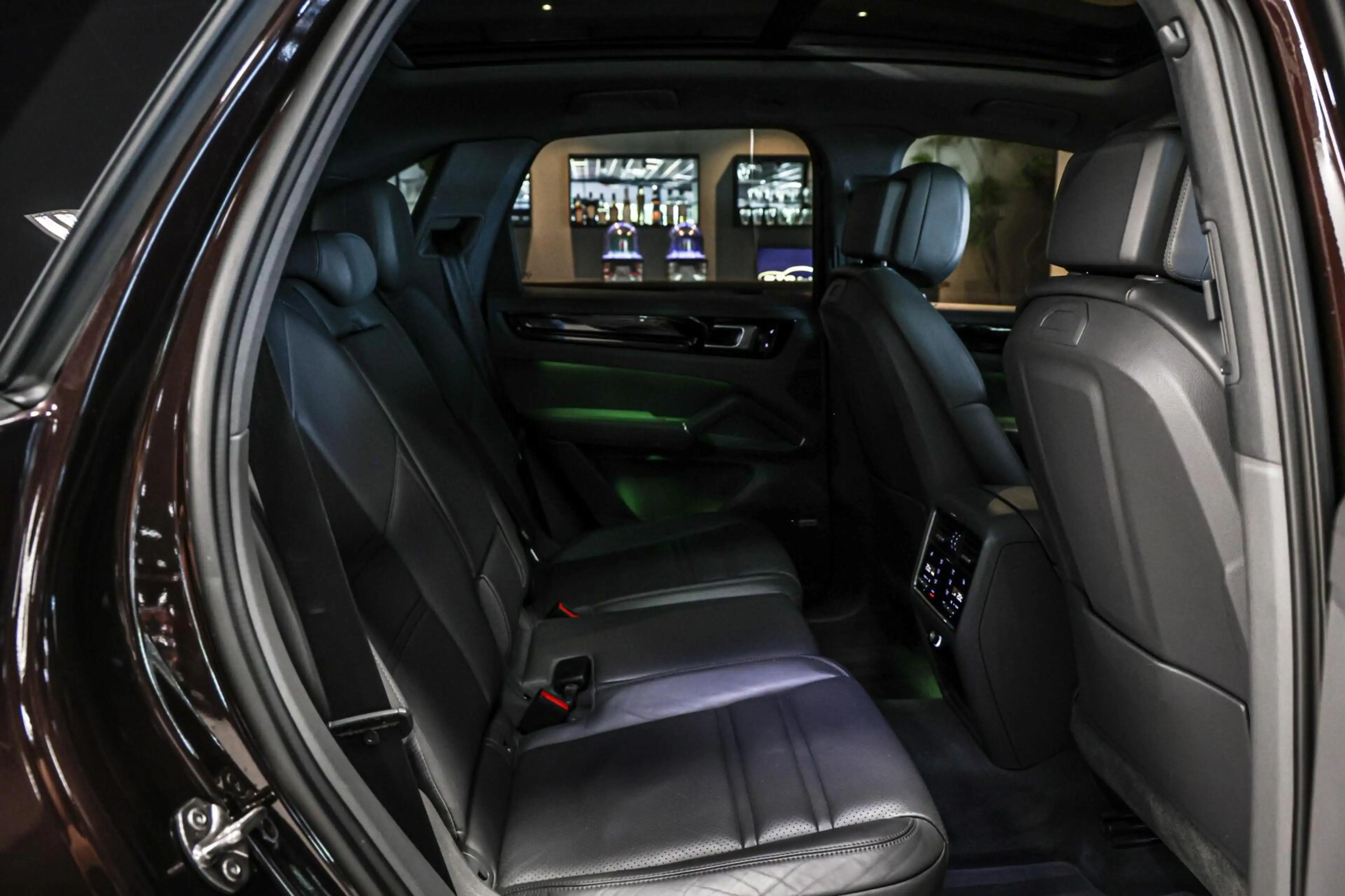 Porsche Cayenne 3.0 E-Hybrid|Pasm|Innodrive|PASM|PDLS+|Chrono — photo 2