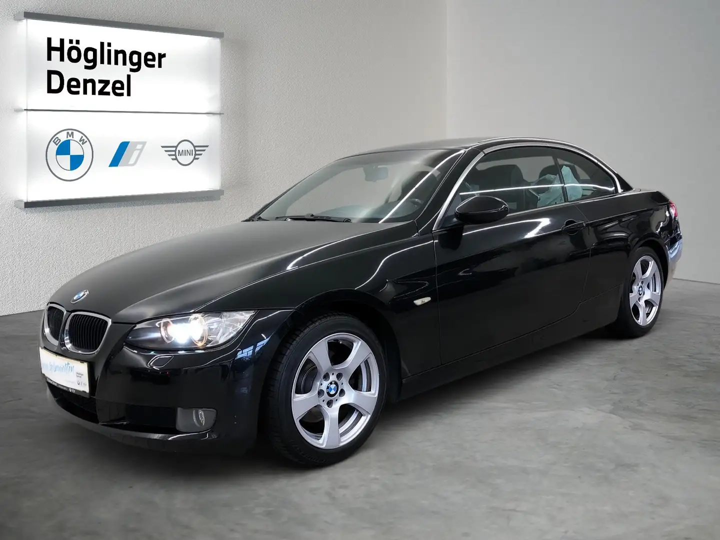 BMW 320 320I CA Schwarz - 2