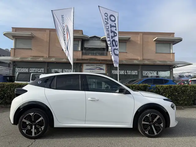 Lancia Ypsilon Ypsilon IV 2024 1.2 mhev LX 110cv e-dct